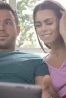 Kız Kardeşimle Porno İzlerken